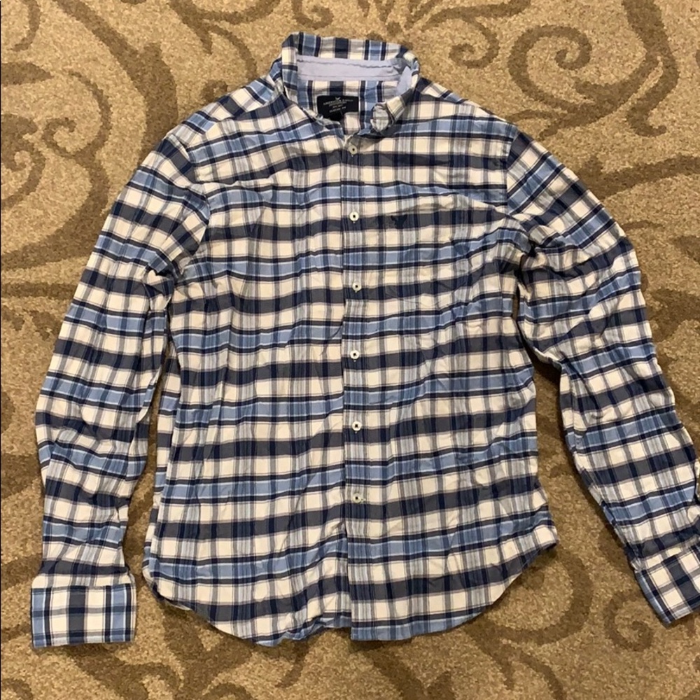 Men’s plaid shirt
